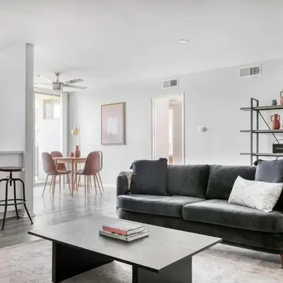 Beverly Hills 2BR nr the Grove Rodeo Drive LAX-617