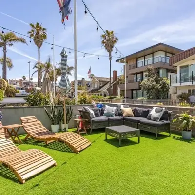 Hermosa Bungalow 1920s Charm Steps to the Strand
