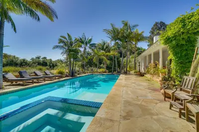Gallery image of Gorgeous Carpinteria Home Pool, Spa, Fireplaces! in Carpinteria