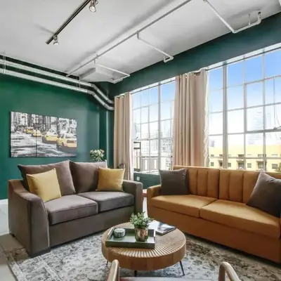 NYC Styled Loft In DTLA