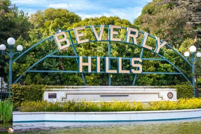 a sign for the legendary hillels in a park at Stylish Sherman Oaks Townhouse 3bed + 3.5bath All Master Suites in Los Angeles