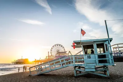 a life boat on the beach with a ferris wheel at Stylish Sherman Oaks Townhouse 3bed + 3.5bath All Master Suites in Los Angeles