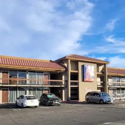 Motel 6 Victorville Green Tree Bvld