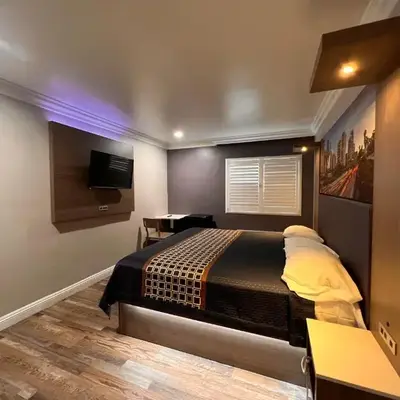 The Patio Motel - Los Angeles