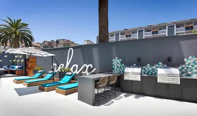 Gallery image of Redondo Beach 1BR w Pool Gym 1 block from beach LAX-437 in Redondo Beach
