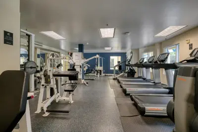 Gallery image of Playa Del Rey 2BR w Pool Gym nr Playa Beach LAX-844 in Los Angeles