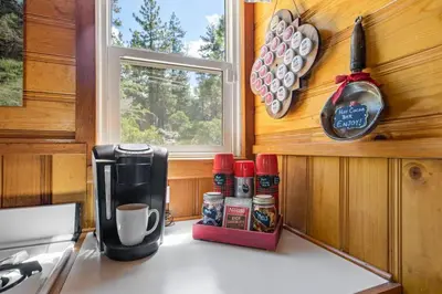 a kitchen counter with a coffeemaker and a coffee maker at Boulder Bay Getaway in Big Bear Lake