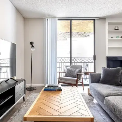 Westwood 1BR w Gym Pool Spa nr UCLA LAX-265