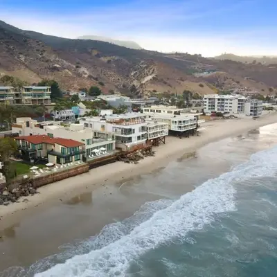 Malibu Sand Carbon Beach Suites