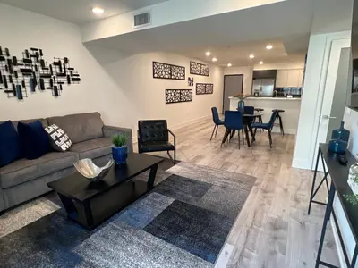 Gallery image of Century City Cozy 2 Br 4 Sleeps Crib W Parking 505 in Los Angeles