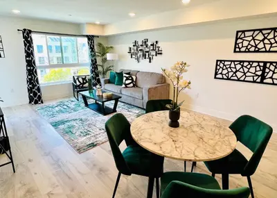 Gallery image of Century City Cozy 2 Br 4 Sleeps Crib W Parking 505 in Los Angeles