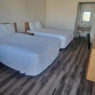 Best Economy Inn & Suites