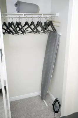 a bunch of knives on a rack in a room at LBC Cozy Suite -Downtown! Beach! in Long Beach