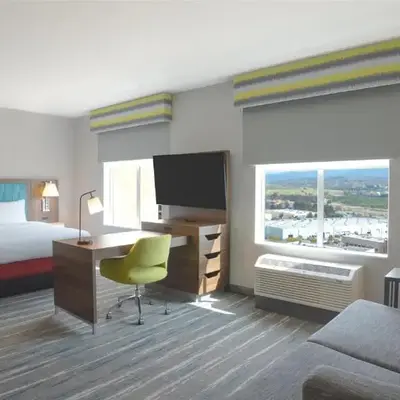 Hampton Inn By Hilton Santa Clarita-Valencia