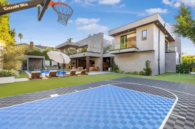 an image of a house with a basketball hoop at Levitt Lane in Los Angeles