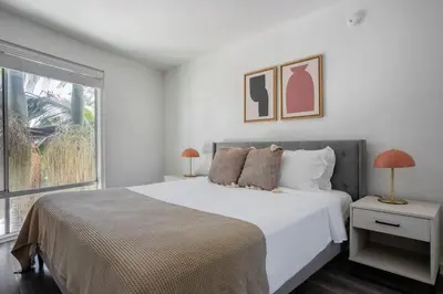 Gallery image of Blueground Mid-Wilshire pool nr food shops LAX-1210 in Los Angeles