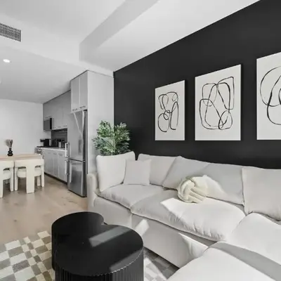 Epitome of Luxury Condo in DTLA