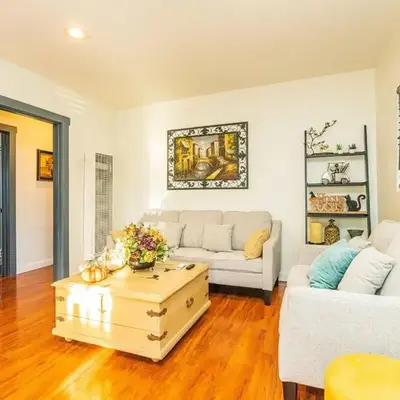 Newly Remodeled 3B2B House