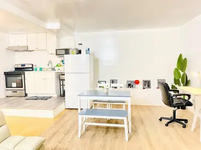 Gallery image of Studio Modern Black and White in Rosemead