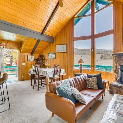 Frazier Park Cabin with Ping-Pong Table