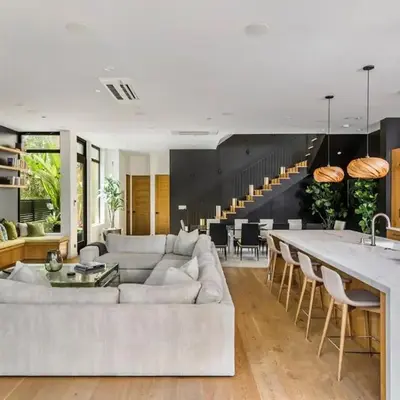 The Bella Villa Venice Beach - luxury interior design - spa and terrace