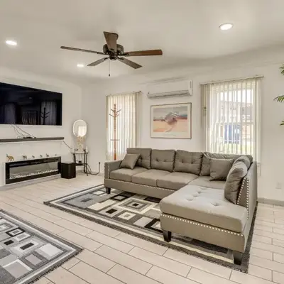 2 Mi to SoFi Stadium Updated Inglewood Home!