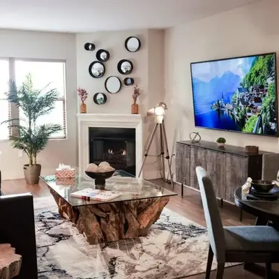 1 Bedroom XL Condo with King bed