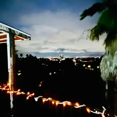 550sqft Studio Style ADU GuestHouse 2Acre Estate View Deck - Female Share Indoor - Men Share Outdoor