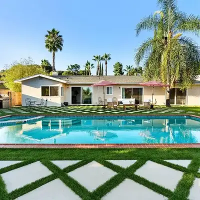 Luxury 4BD and 3BA in Topanga Oasis with Pool