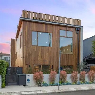 Cedar Loft Villa