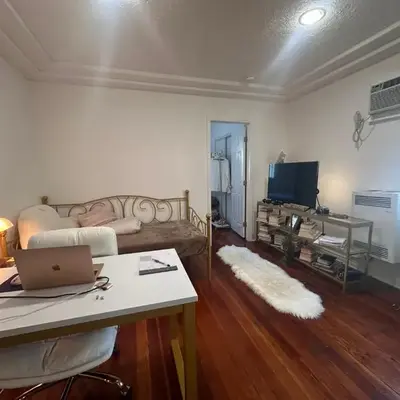 Cozy Studio In West Hollywood