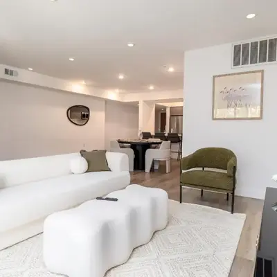 Exquisite Haven with Patio Sleeps 4