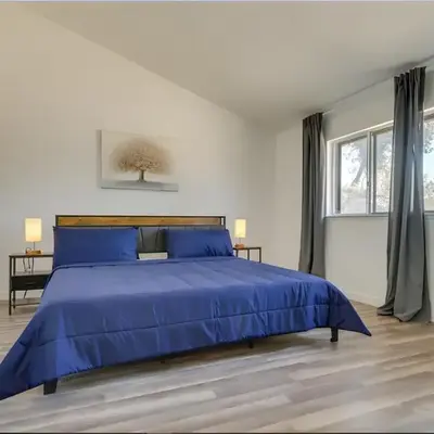 Modern 4-BR near China Lake