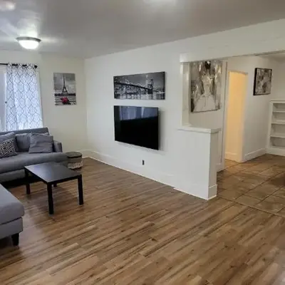 Private 3 bedroom Home in Los Angeles - Gardena