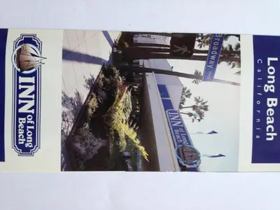a ski lift with some food on it at Inn Of Long Beach in Long Beach