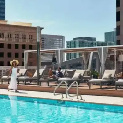 Stunning 3 Bedroom High-Rise with Pool