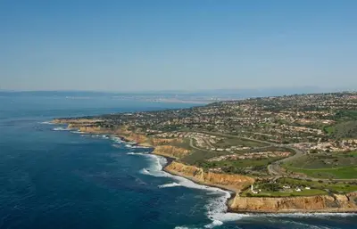 an aerial view of the ocean and a coastline at Relaxing space in Palos Verdes in Rancho Palos Verdes