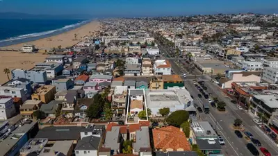 Gallery image of Beachside Bungalow 5 Minute Walk from the Shore in Hermosa Beach