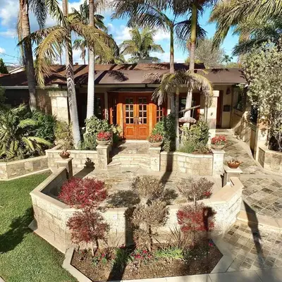 The Belmont Beach Bungalow - Pool & Hot tub