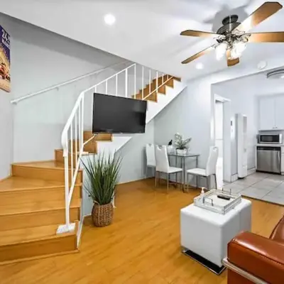 Elegant Beachside 2 Bed 2 Bath