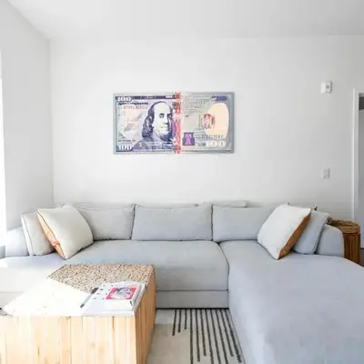 The Hollywood Highline 2 bed Apt WITH FREE PARKING in Hollywood