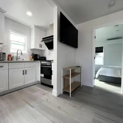 Gated & Morden 1bed1bath house3367