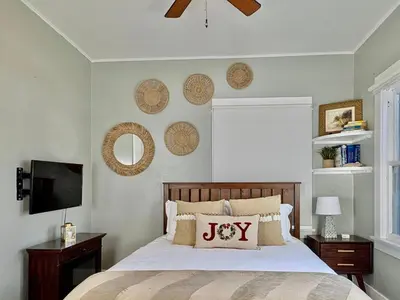 a bedroom with a bed with a pillow on it at Spa, Parking, King Bd, Desk, 7 Min Walk to Beach in Long Beach