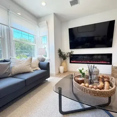 Bright and Chic 3BR-3BA by Century City - FH-BV