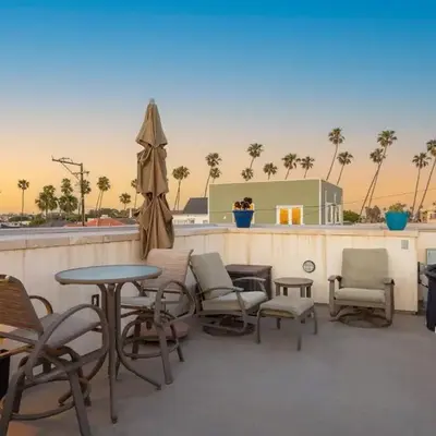 Seventh Shore Stylish Seal Beach Home w Elevator Fireplace Bold Design