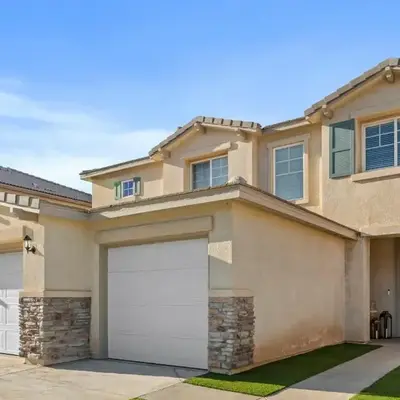 Desert Family Oasis 4BR Near Trails Attractions