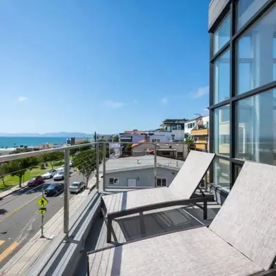 Stunning Panoramic Ocean Views Penthouse Hot Tub