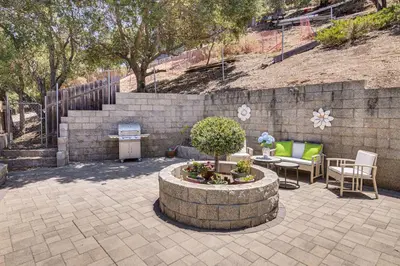 Gallery image of The Storybook Cottage Every Stay Tells a Story! in Conejo Valley Trailer Park