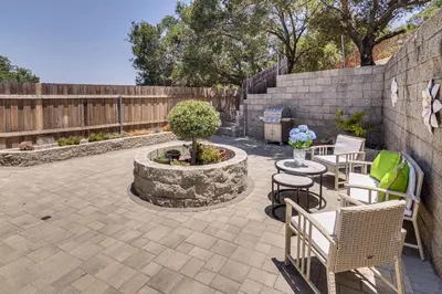 Gallery image of The Storybook Cottage Every Stay Tells a Story! in Conejo Valley Trailer Park