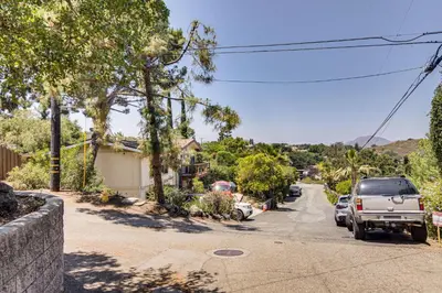 Gallery image of The Storybook Cottage Every Stay Tells a Story! in Conejo Valley Trailer Park